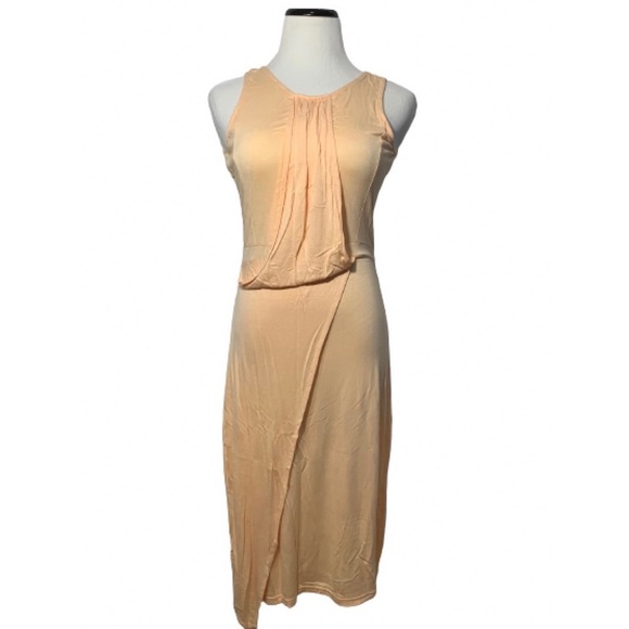Amelia Dresses & Skirts - Amelia peach color midi knit. dress.  Size medium.